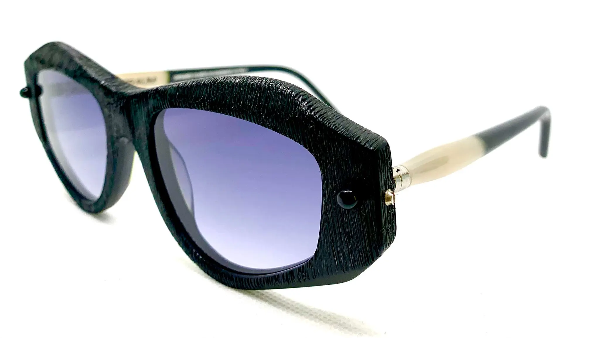 kuboraum-maske-p15-bm-occhiali-da-sole-savarese-ottica_2.webp